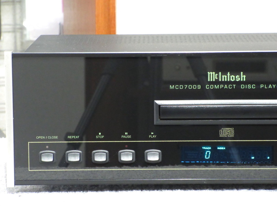 MCD7009 McIntosh - 中古オーディオ 高価買取・販売 ハイファイ堂