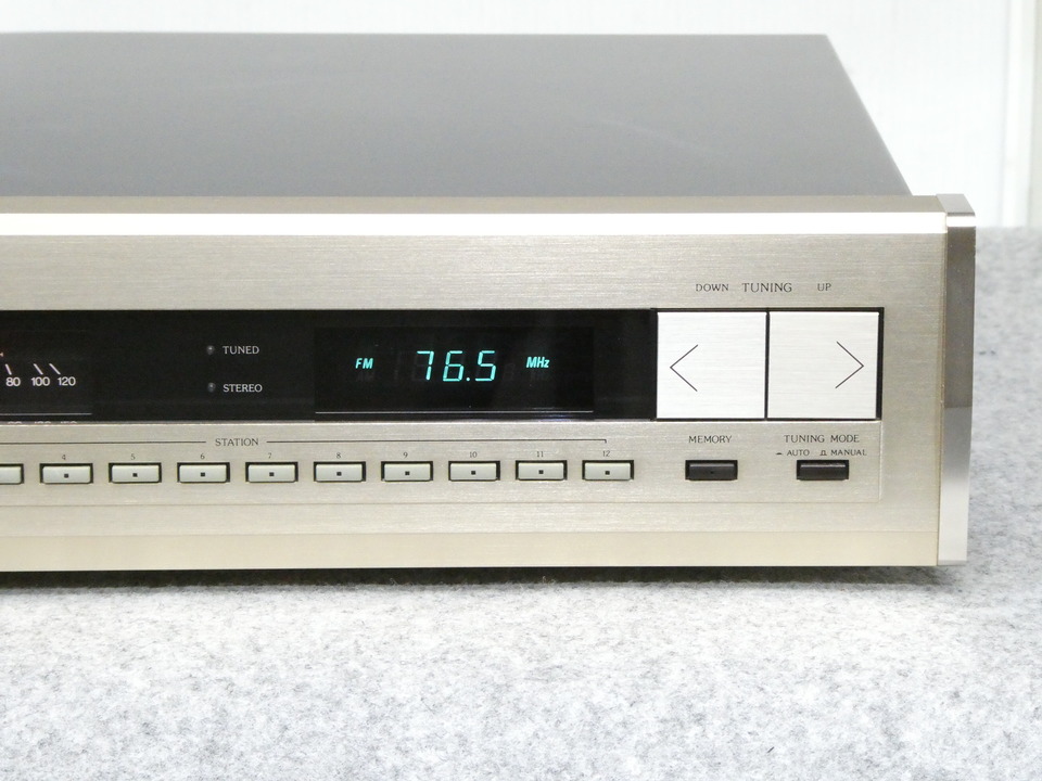 Accuphase FMステレオチューナー T-107 Free Shipping) Accuphase T-107 FM Tuner, Tested | eBay