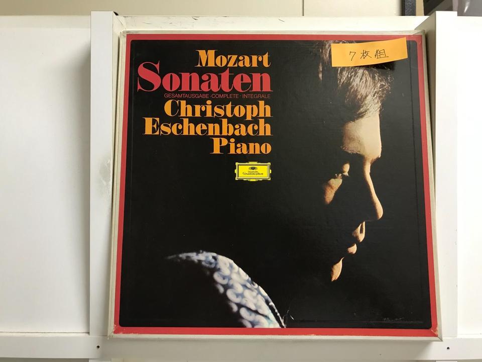 エッシェンバッハ  モーツァルト ピアノソナタ  ドイツ盤 7枚組 エッシェンバッハ モーツァルト ピアノソナタ ドイツ盤 7枚組