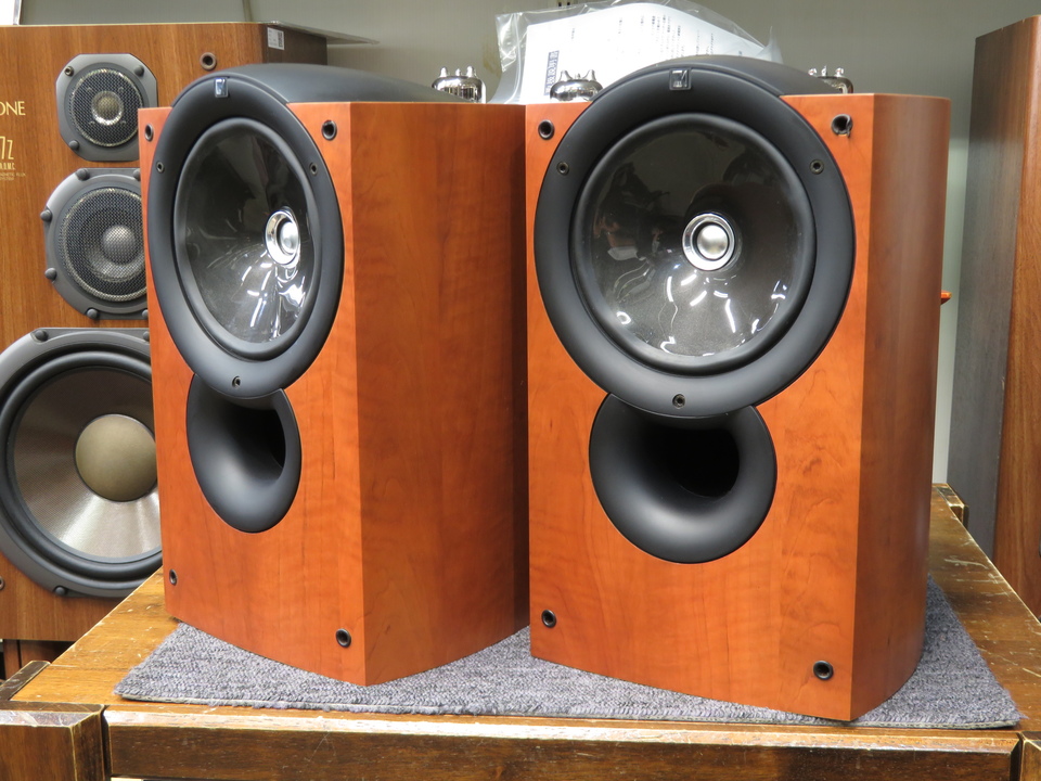 Q1 KEF - 中古オーディオ 高価買取・販売 ハイファイ堂