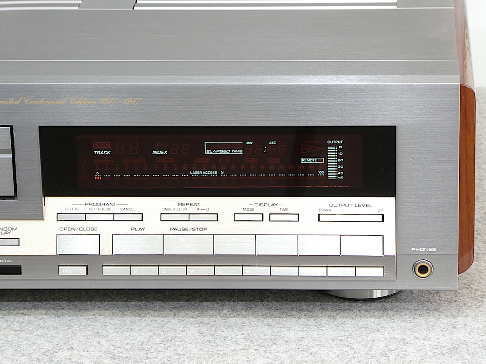 YAMAHA CDX-10000 動作品(但　ダイレクト選曲ボタンが動作不安定有りリモコンOK) 中古品 CDX-10000 YAMAHA - 中古オーディオ 高価買取・販売 ハイファイ堂