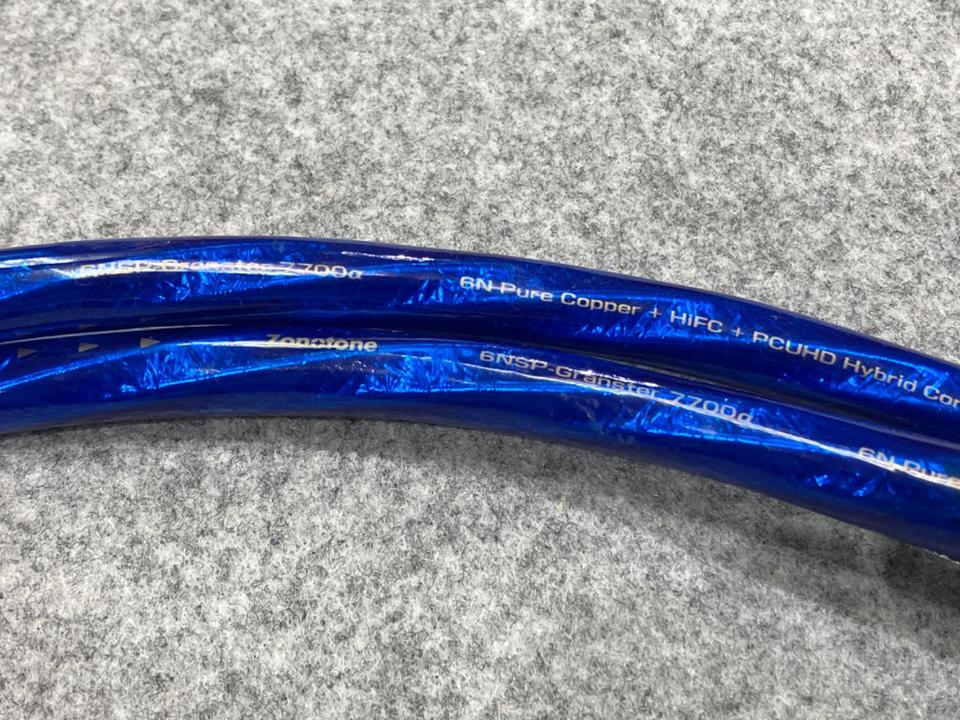 7700α ゾノトーン ZONOTONE 1m2本　4出力4入力用です。 7700α ゾノトーン ZONOTONE 1m2本 4出力4入力用です。