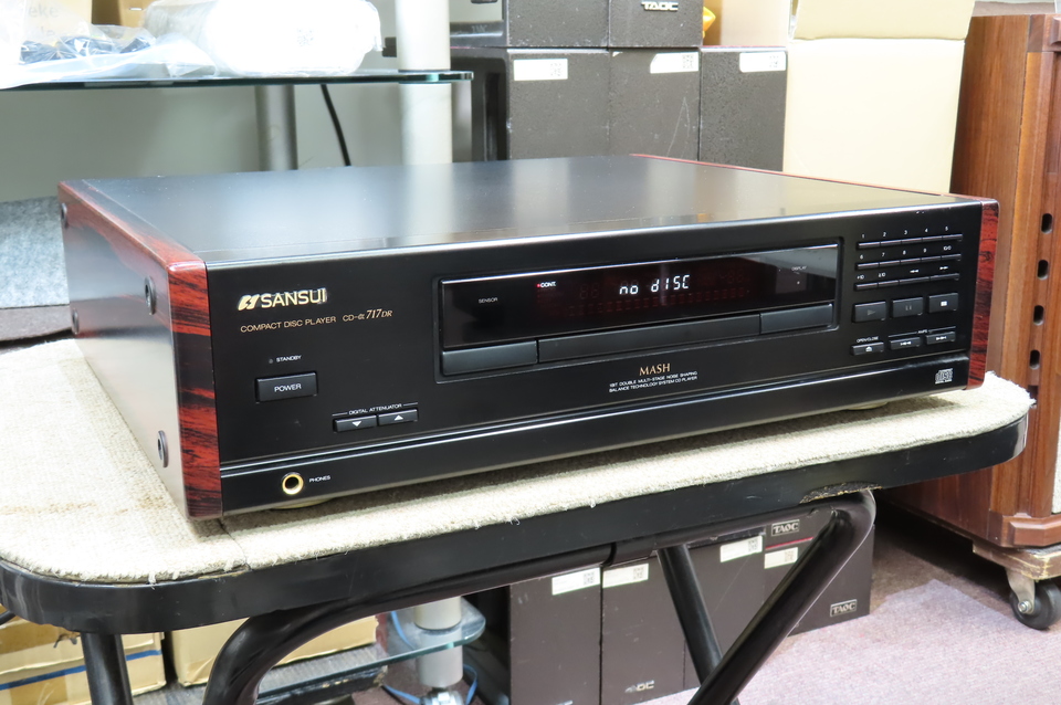 ジャンク SANSUI CDプレイヤー 壊れています