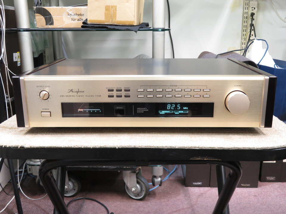 T-108 Accuphase - HiFi-Do McIntosh/JBL/audio-technica/Jeff Rowland