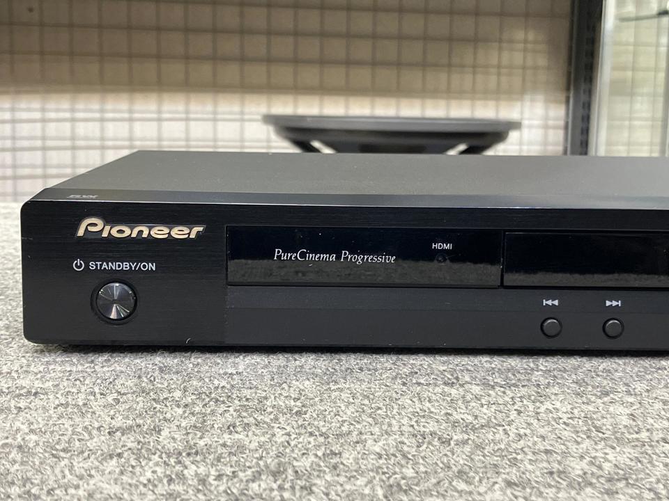 【未使用品】パイオニア DVDプレイヤー DV-610AV 20080425160133_155_.jpg