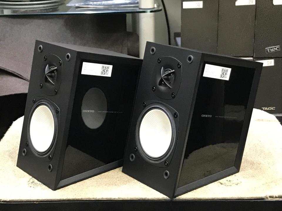 ONKYO D-HD1 デスクトップスピーカーに最適