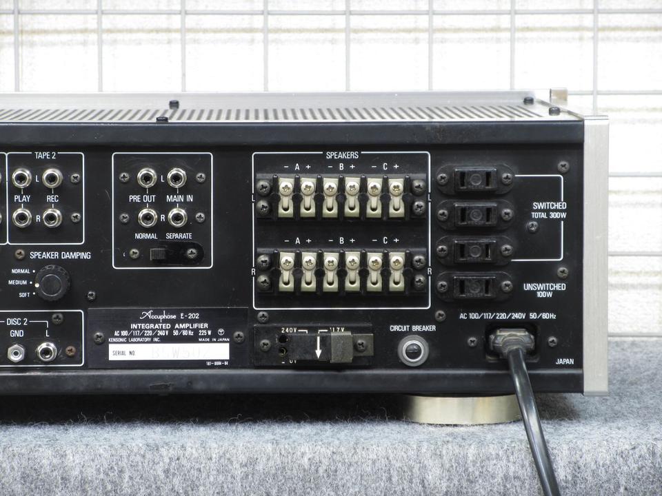 E-202 Accuphase - 中古オーディオ 高価買取・販売 ハイファイ堂