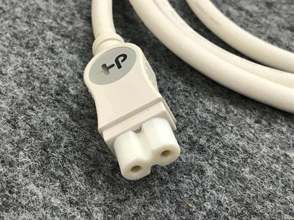 d+ Power Cable C7/1.8m OYAIDE - 中古オーディオ 高価買取・販売