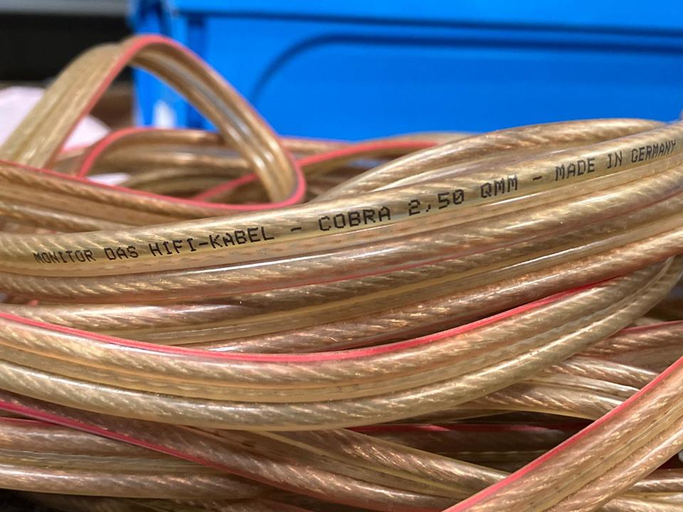 COBRA 2.5C/6.2-5.3m MONITOR CABLE - HiFi-Do McIntosh/JBL/audio