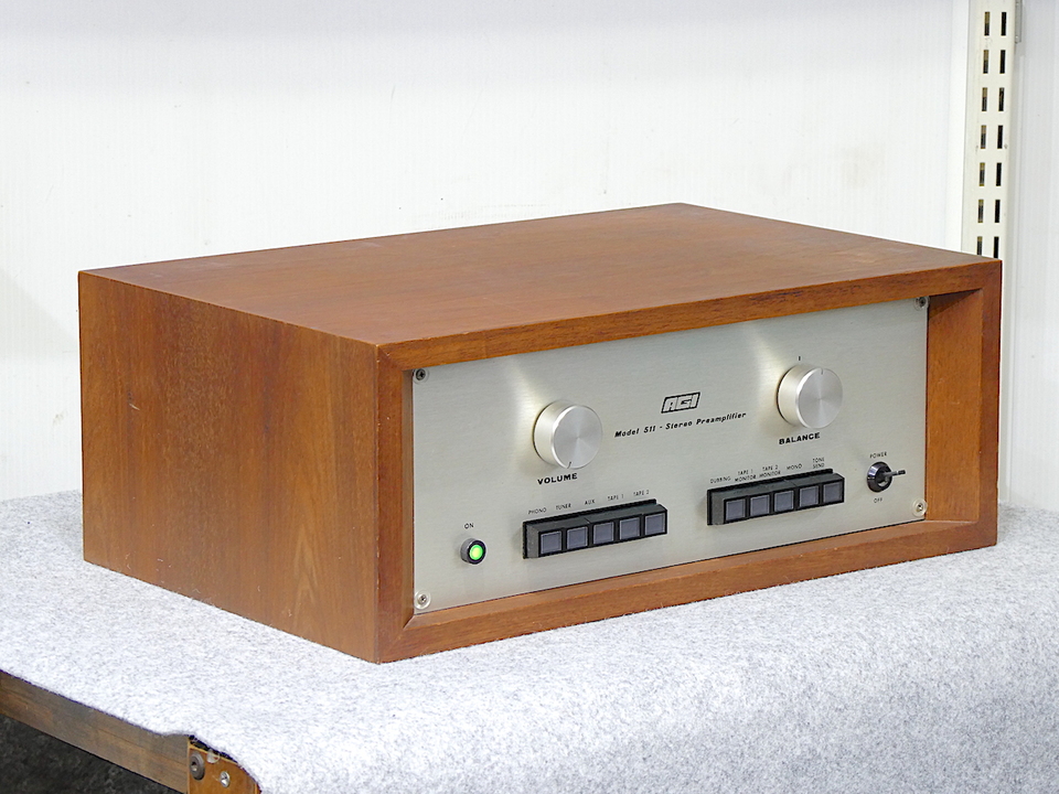 AGI Model 511 ステレオプリアンプ　ジャンク品です。 AGI Model511（1）テスターで点検～簡易修理 - Woody&Allen工房