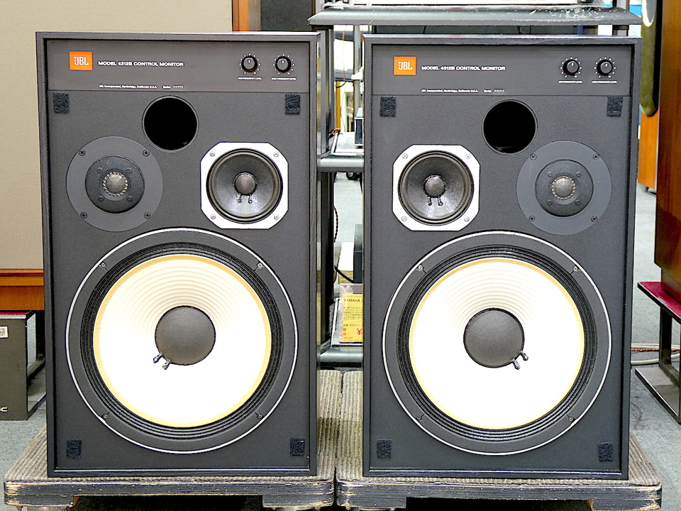 JBL 4312B モニタースピーカー　[引取限定}　長野発 JBL 4312B モニタースピーカー [引取限定} 長野発 JBL 4312B