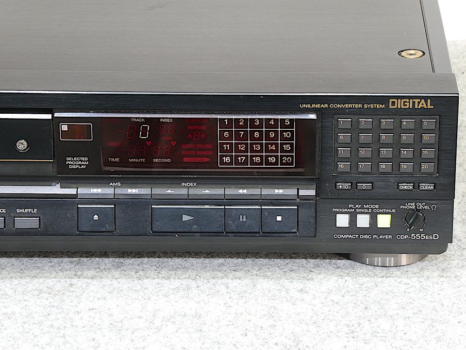 【美品】SONY ソニー CDP-555ESD CDプレーヤー CDデッキ Amazon.co.jp: SONY ソニー CDP-555ESD CDプレイヤー（CDデッキ
