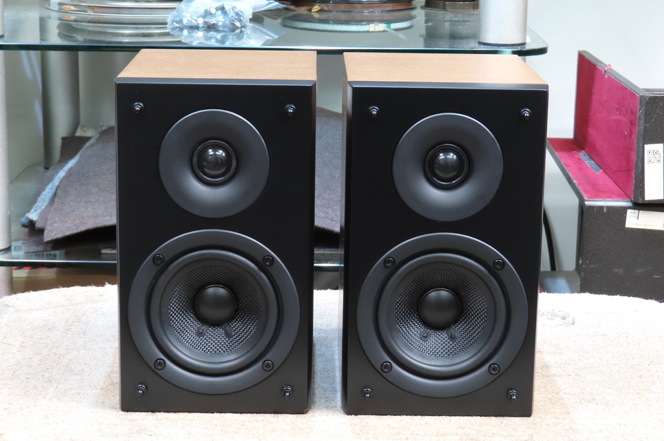 Pioneer S-CN301-LR スピーカー パイオニア、コンパクトなブック