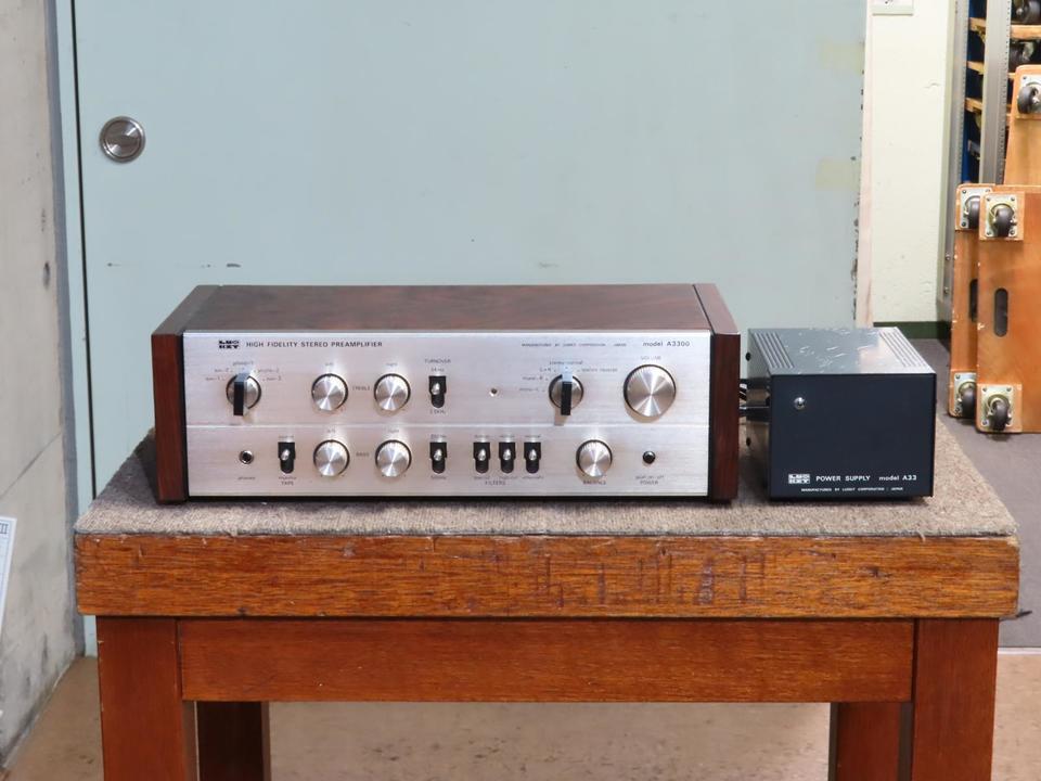 LUXKITの管球プリアンプA3300とパワーサプライA30　中古 LUXKITの管球プリアンプA3300とパワーサプライA30 中古 LUXKITの管球