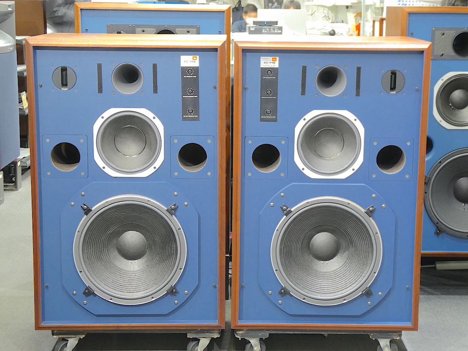 大幅値下げ！【美品】SANSUI 山水　レトロスピーカー　900CDR 整備良品 Amazon.co.jp: SANSUI CDプレーヤー Bluetooth対応 SMS-800BT : 家電