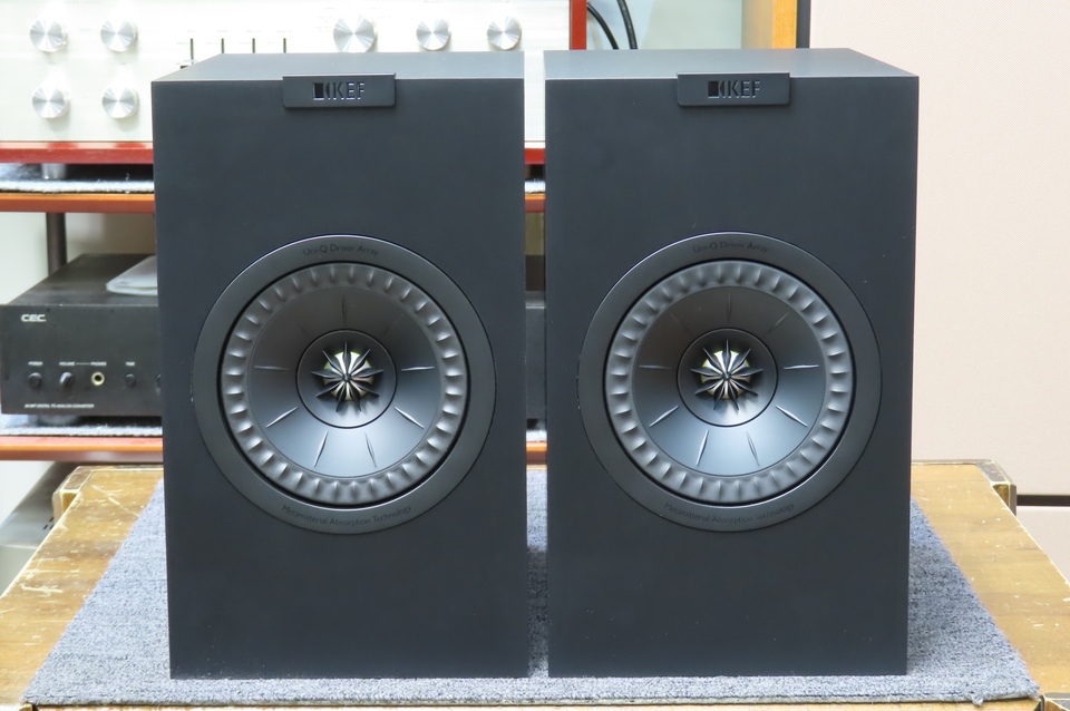 引取割引【美品】 KEF Q1 スピーカーペア ブックシェルフ KEF Q1 Meta