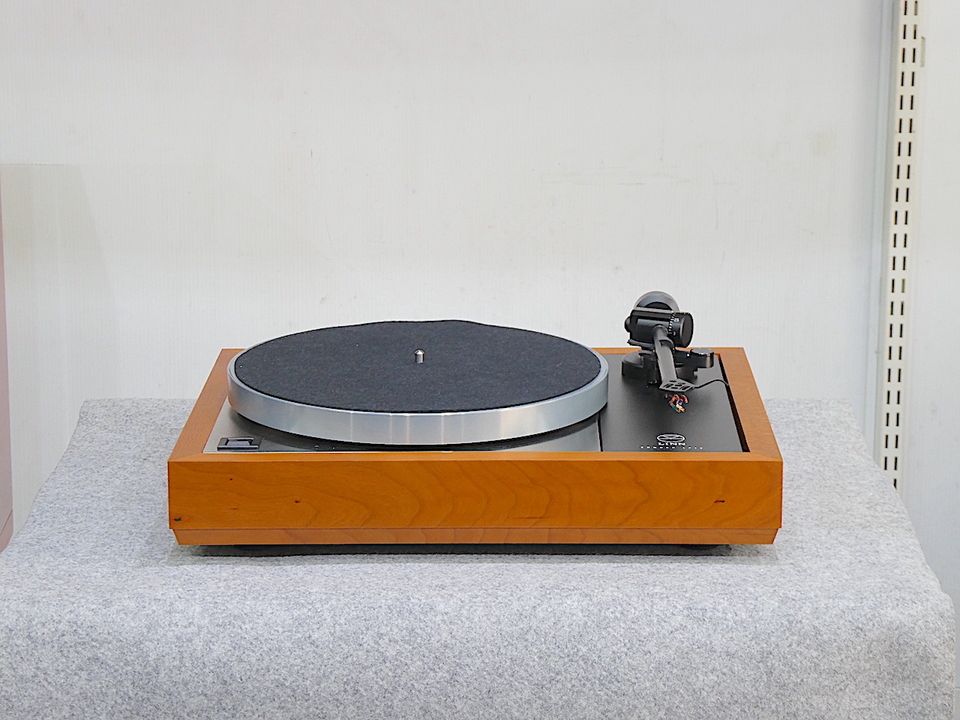【箱売り】House系12インチレコード セット 約70枚 　クラブ　ディスコ① 卓上型蓄音機HMV104 (オーク仕上) | グラモフォン社 テンプル