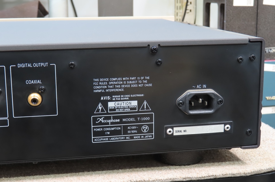 アキュフェーズT-1000 FM専用チューナー □□Accuphase T-1000 FM