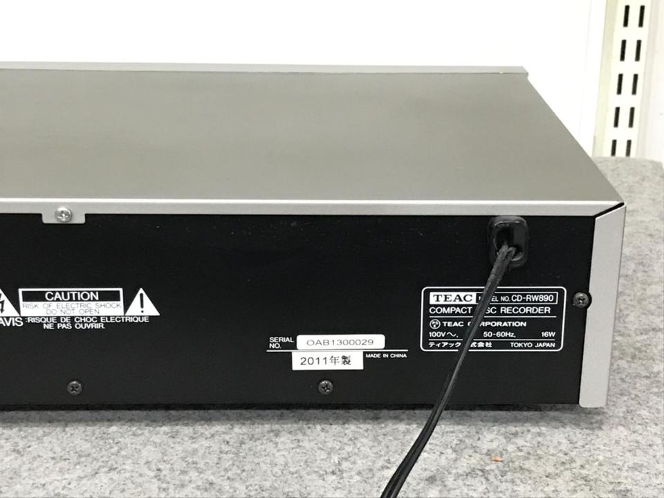 優良動作品◆TEAC ティアック CDレコーダー CD-RW890 TEAC、シンクロ録音機能を搭載したCDレコーダー「CD-RW890MKII