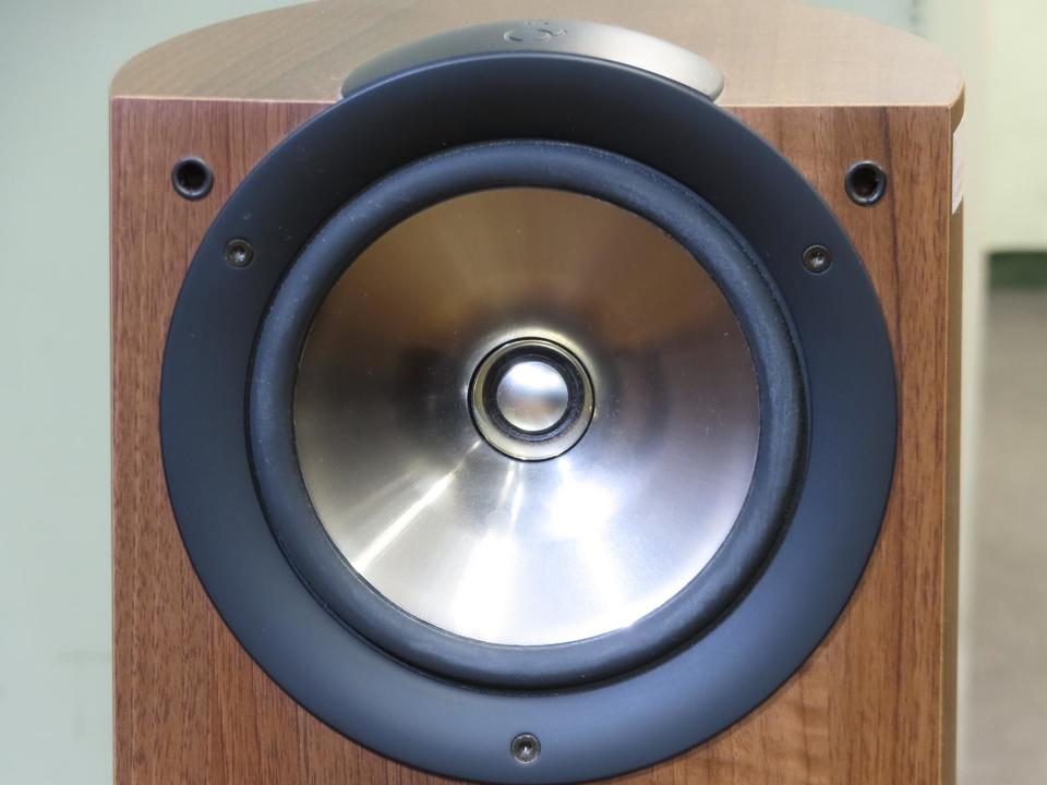 KEF IQ7 ⚠️注意⚠️ペア(1/2) KEF IQ7 ⚠️注意⚠️ペア(1/2