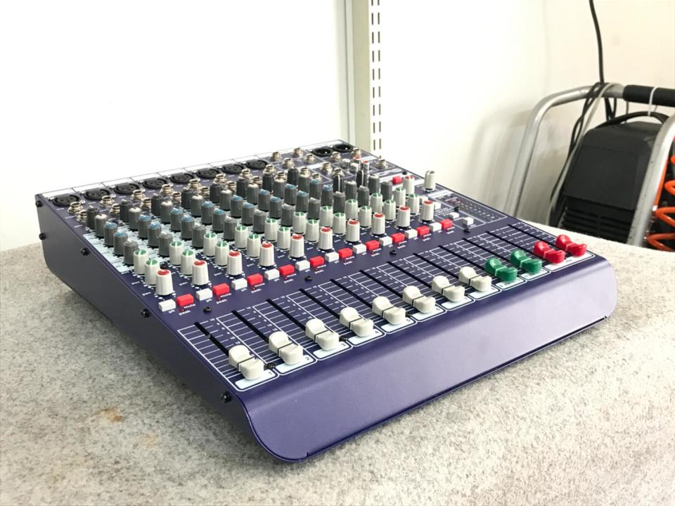 名機MIDAS DM12 美中古品！電源ケーブル付、説明書付 名機MIDAS DM12 美中古品！高級電源ケーブル付、説明書付 - メルカリ