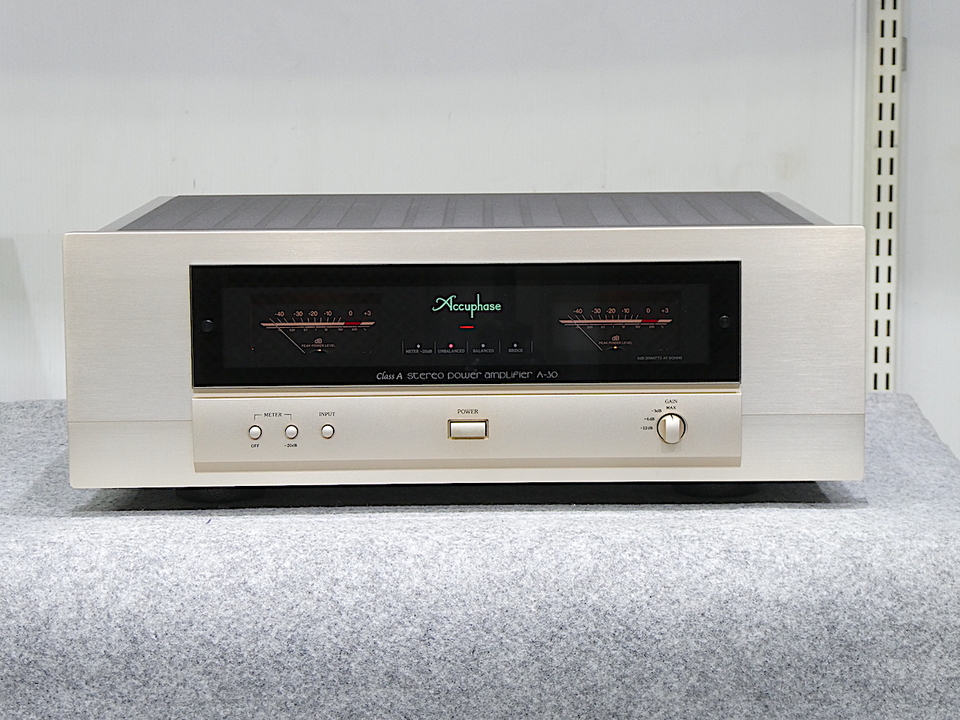 A-30 Accuphase - 中古オーディオ 高価買取・販売 ハイファイ堂