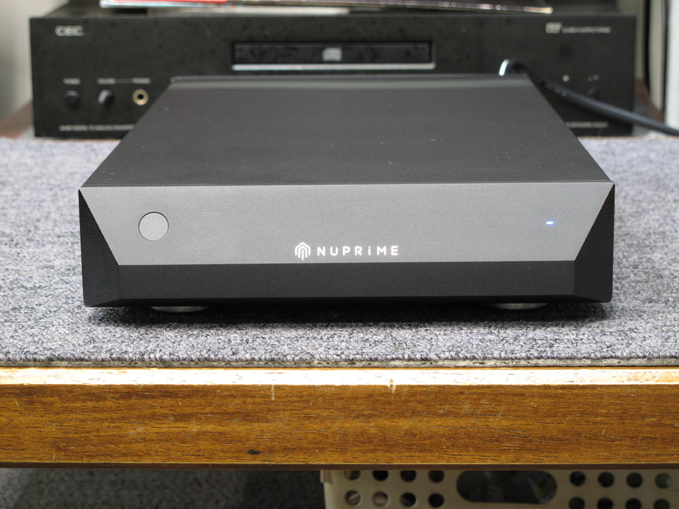 ST-10-Silver-Back-600x500.jpg