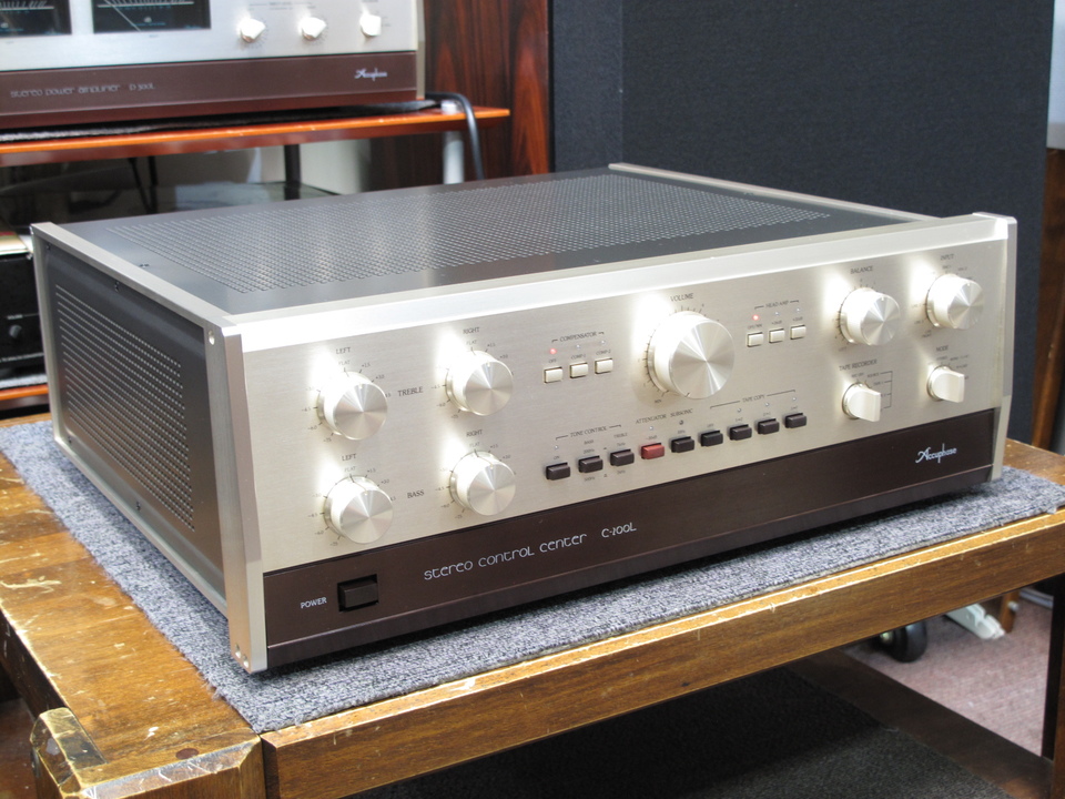 専用　アキュフェーズ　C-200L Accuphase C-200Lの仕様 アキュフェーズ