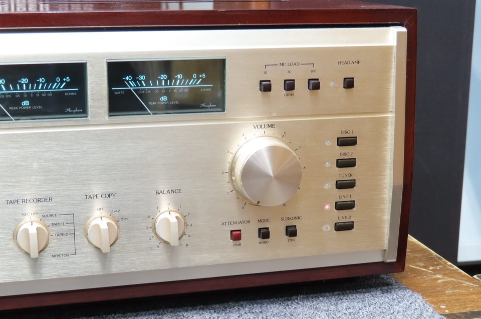 E-303X Accuphase - 中古オーディオ 高価買取・販売 ハイファイ堂