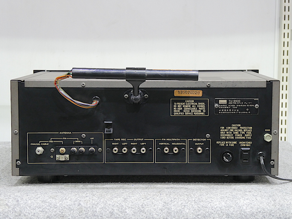 サンスイ Sansui TU-9900 チューナー　FM 中古　名機　70年代 サンスイ Sansui TU-9900 チューナー FM 中古 名機 70年代