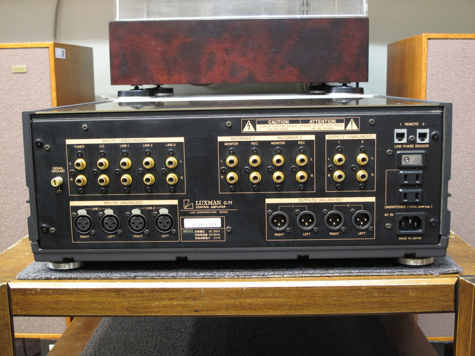 アンプ LUXMAN C-7 LUXMAN C-7の仕様 ラックスマン