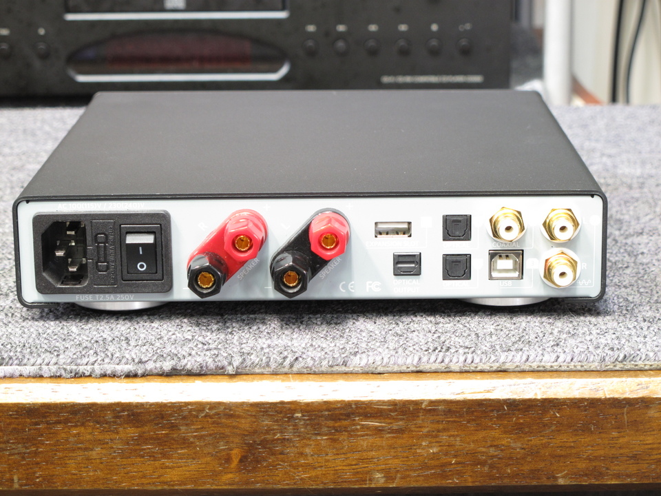 DDA-120 NuForce - 中古オーディオ 高価買取・販売 ハイファイ堂
