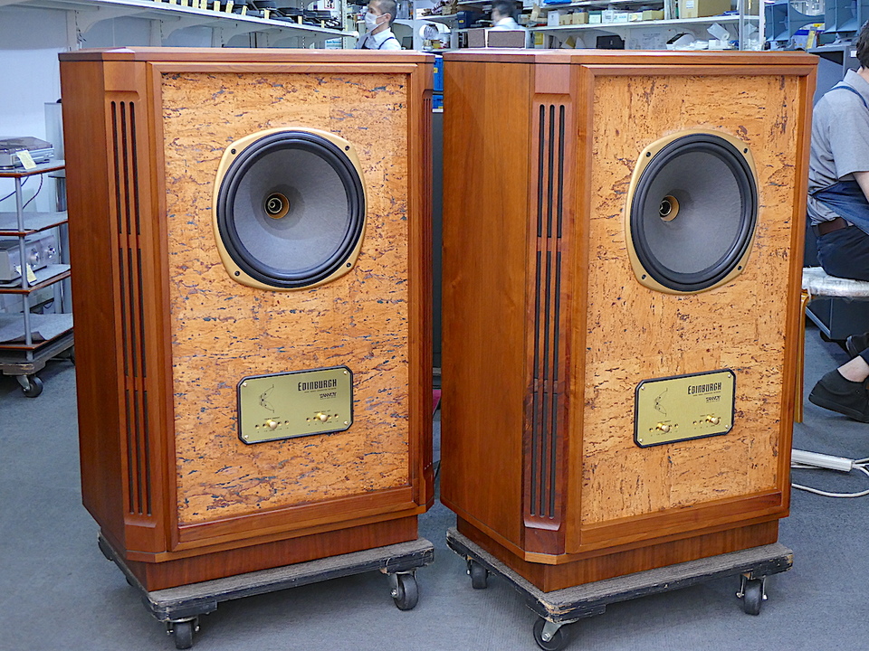 Tannoy D-100英国名門 ブランドの高音質スピーカー 高額買取実施中!!】TANNOY スピーカー D100 ペア タンノイ