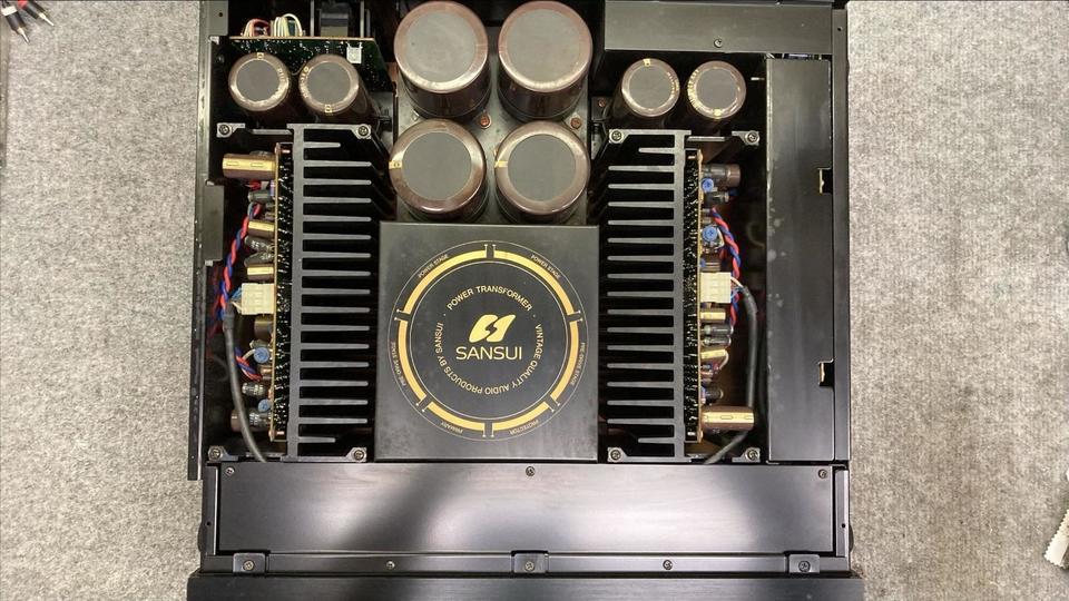 SANSUI アンプ  R11 V112台 SANSUI アンプ R11 V112台