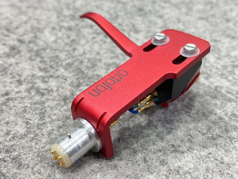 その他 ortofon 2M RED SH4R Ortofon: 2M Red Cartridge Mounted on SH-4 Headshell (Red