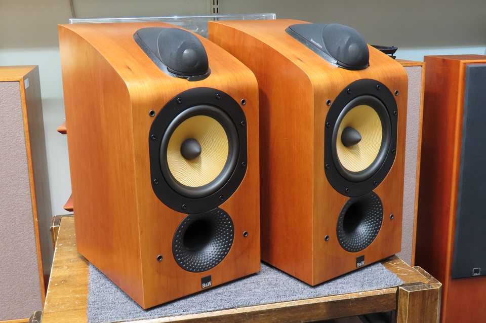 スピーカー・ウーファー 705 B & W - HiFi-Do 705 B&W - 中古オーディオ 高価買取・販売 ハイファイ堂