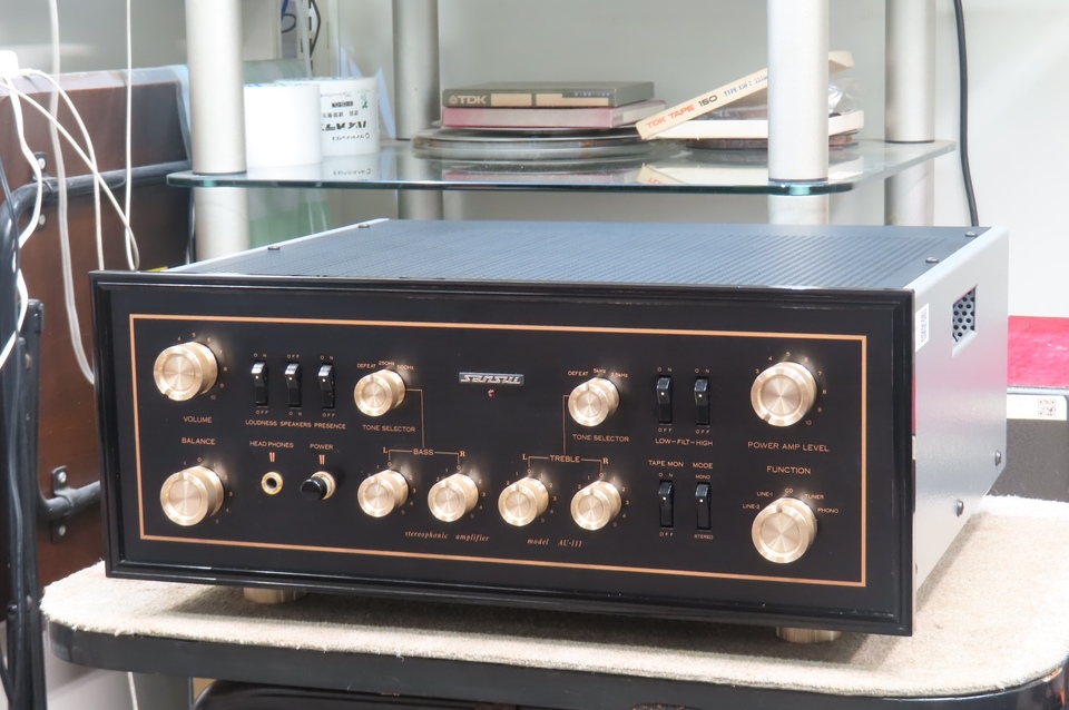 equi洋楽CDsセット73枚 中古品 多数 AU-111G VINTAGE SANSUI - 中古オーディオ 高価買取・販売 ハイファイ堂