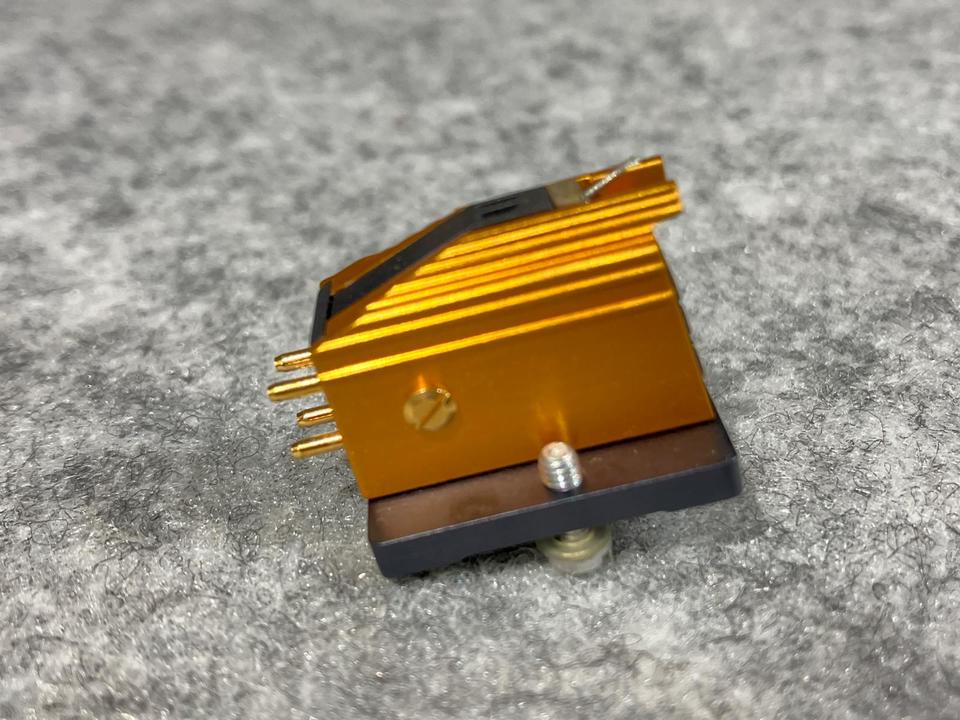 ortofon オルトフォン　MC 20super ゴールド 針交換　中古動作品 ortofon オルトフォン MC 20super ゴールド 針交換 中古動作品 - メルカリ