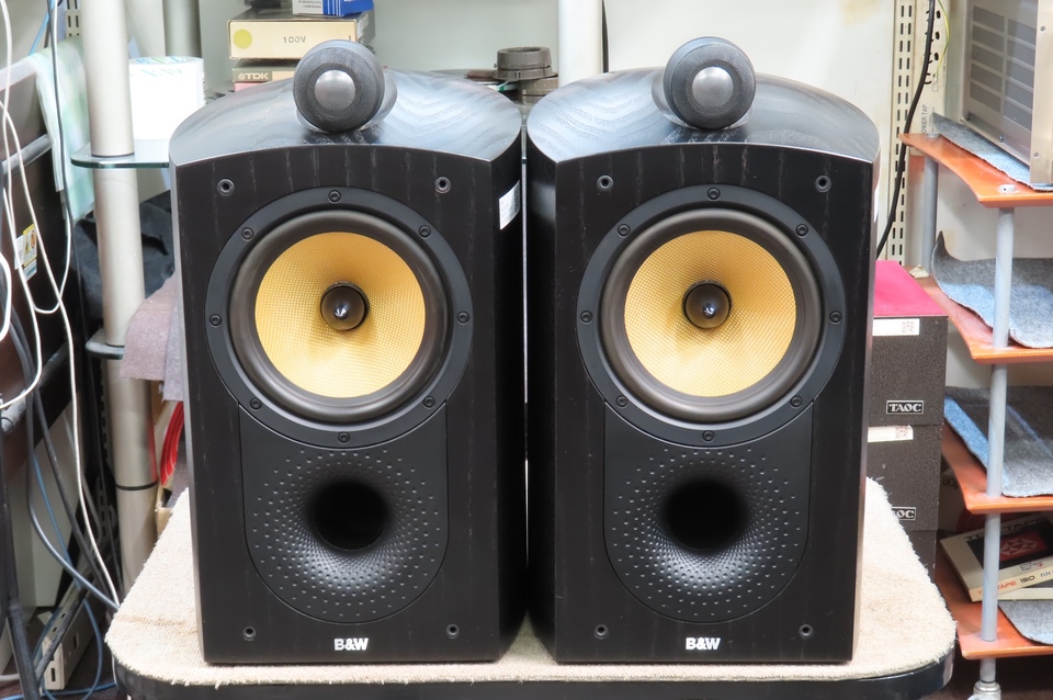 スピーカー・ウーファー B&W Nautilus 805 高額買取実施中!!】B&W Nautilus 805/N805 2wayスピーカー ペア