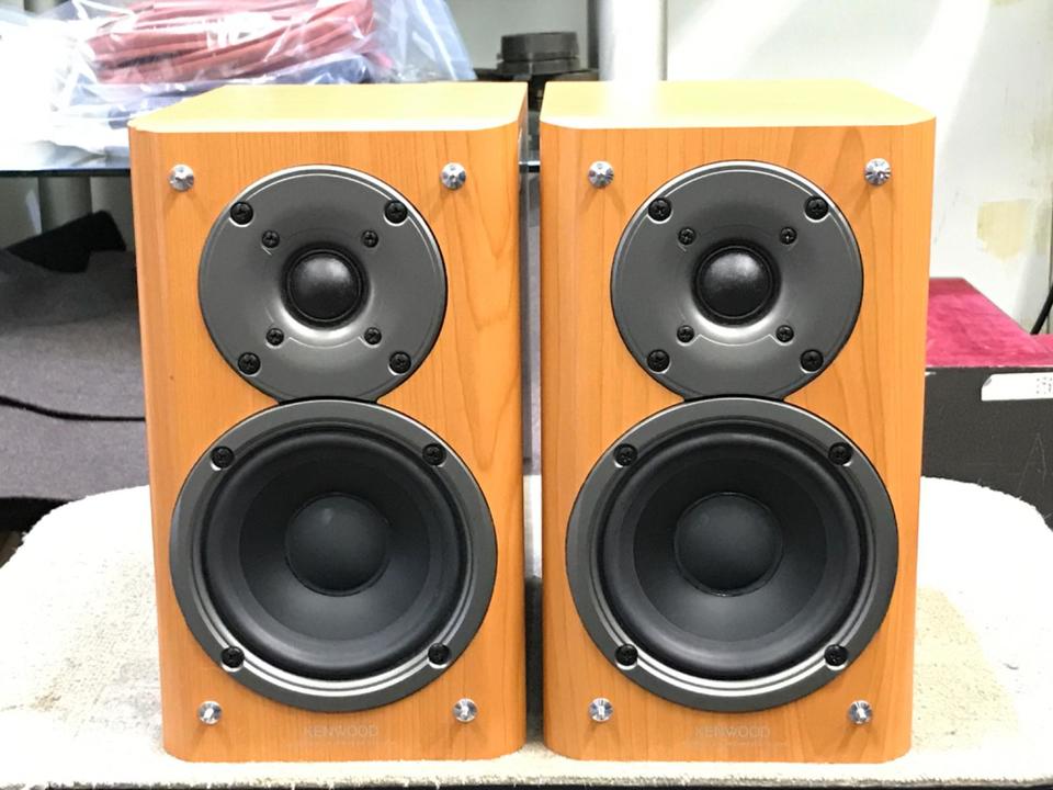 【オーディオ銘機賞を受賞】 KENWOOD LS-K701 小型スピーカー 1組 KENWOOD LS-K701