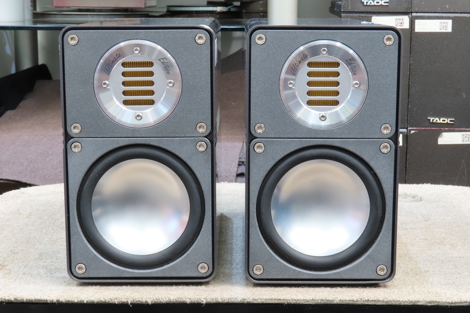 値下げ中】銘機✨️ELAC 310.2JETスピーカー(インシュレーター付き