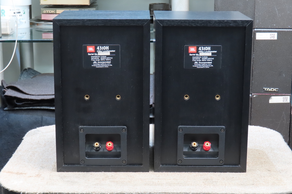 JBL 4310H 音出し確認済 JBL、ホーンツィータ搭載コンパクトモニター「4310H」