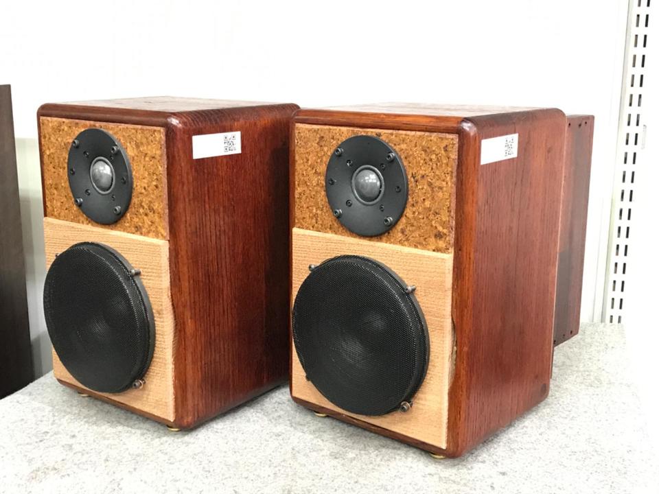 15W/8530K01+自作エンクロージャー SCAN SPEAK - 中古オーディオ 高価