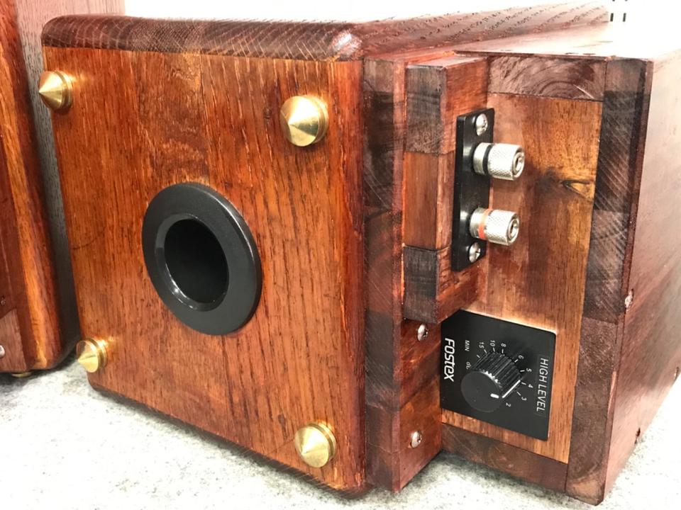 15W/8530K01+自作エンクロージャー SCAN SPEAK - 中古オーディオ 高価