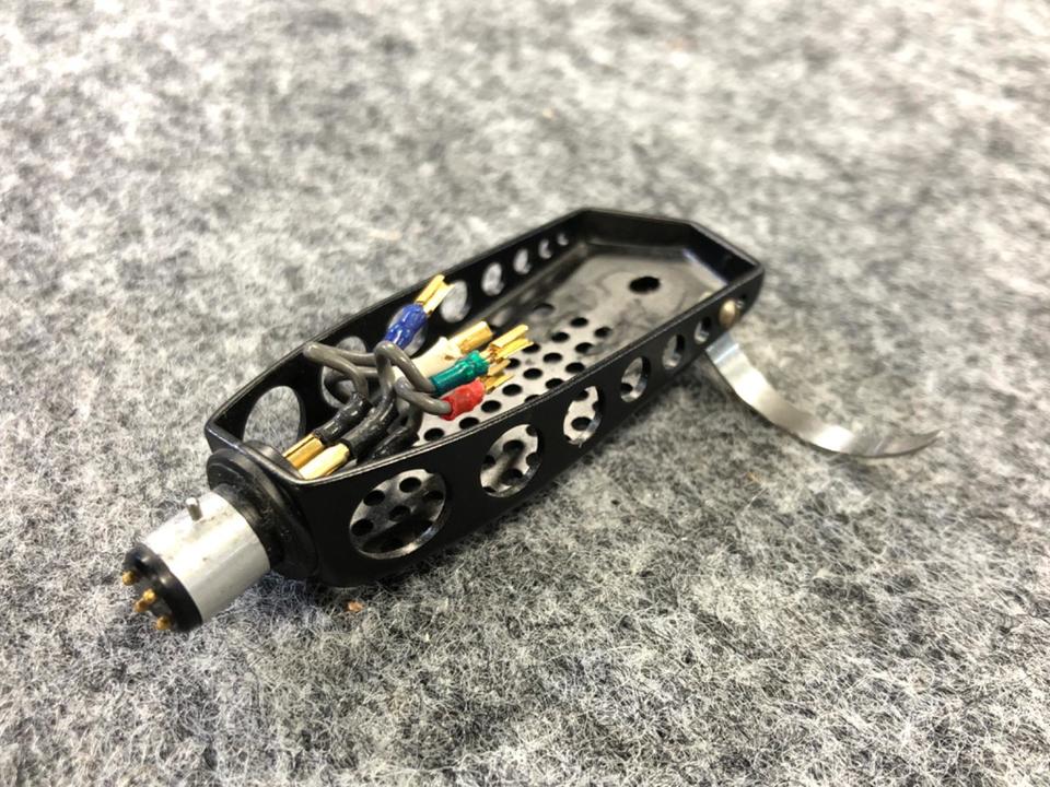 C75 　SME S-2R ヘッドシェル リード線付き SME S-2 ヘッドシェル | SwingAudio Shop