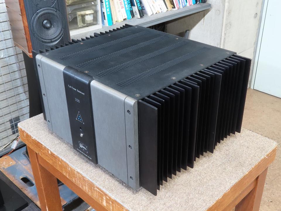 ◆大感謝祭!! KRELL FPB-200 パワーアンプ m0a8671 ◇大感謝祭!! KRELL FPB-200 パワーアンプ m0a8671