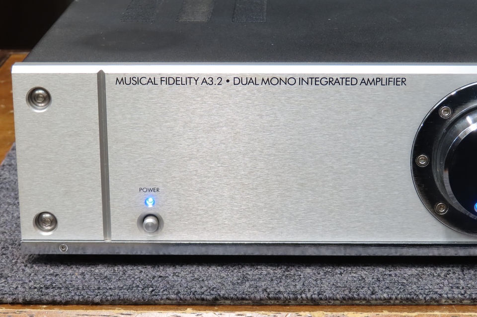 MusicalFidelity ミュージカルフィデリティプリメインアンプA3.2 MUSICAL FIDELITY : A3.2 - 中古 | オーディオユニオン