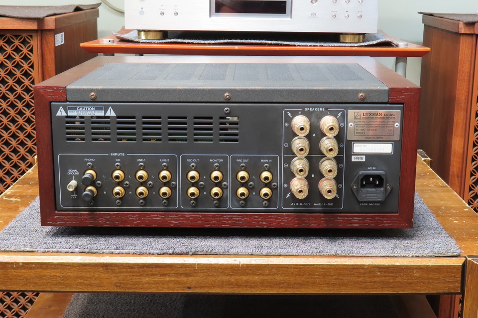 Luxman ラックスマン LX-32u EL84 真空管プリメインアンプ LX-32u｜製品情報｜ラックスマン株式会社 - LUXMAN