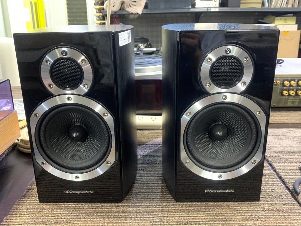 美品 Wharfedale Diamond 10.1 スピーカー 動作確認済み Amazon.co.jp: Wharfedale (ワーフェデール) Diamond 10.1 ペア