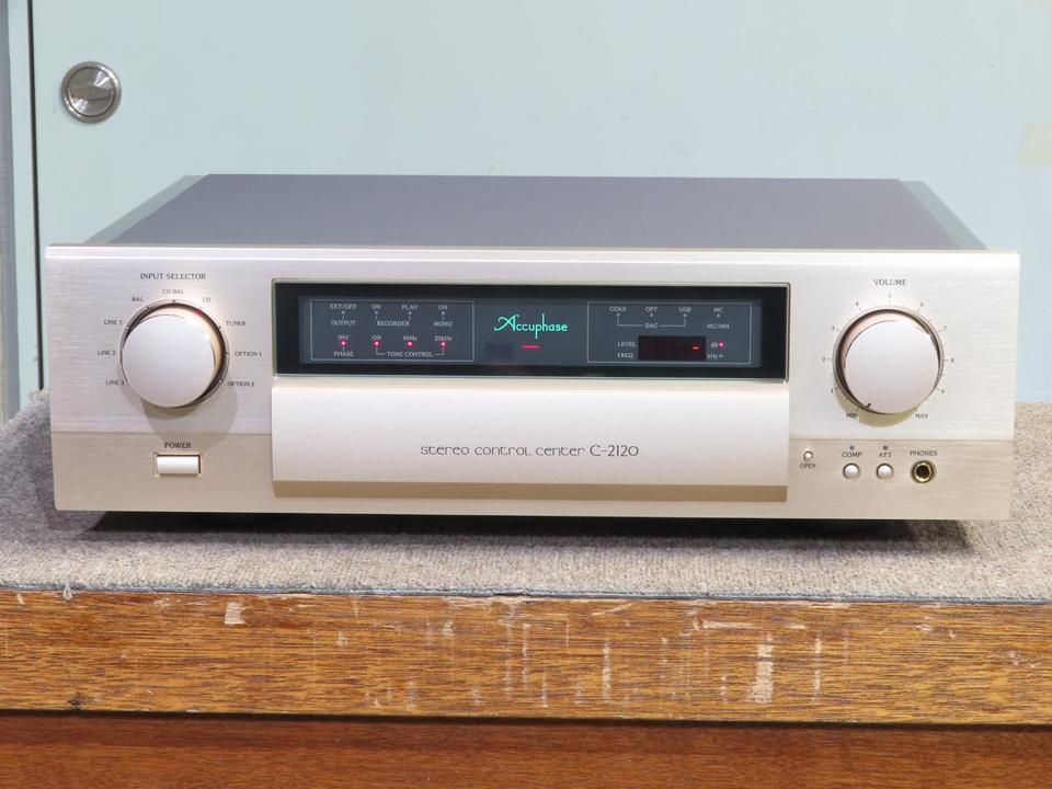 【完動品】Accuphase C-2120 プリアンプ保証期間内DACボード搭載 完動品】Accuphase C-2120 プリアンプ保証期間内DACボード搭載